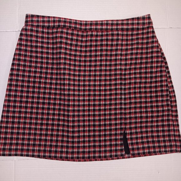 HOLLISTER ULTRA HIGH RISE PLAID SKIRT - Picture 1 of 12